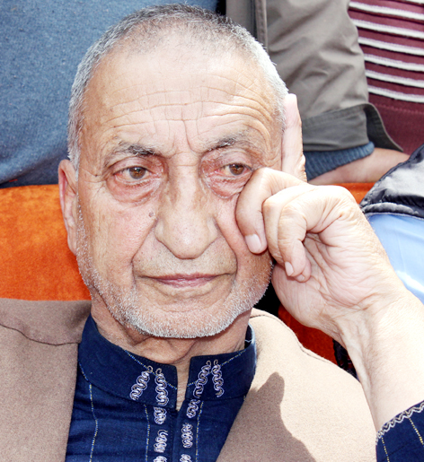 Abdul <b>Gani Bhat</b> said today that an environment of grappling with Kashmir <b>...</b> - page1-23