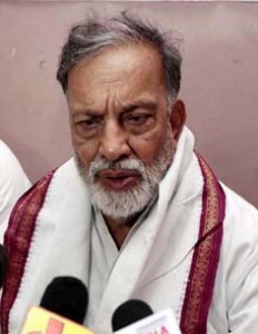 NPP leader Prof Bhim Singh addressing press conference in Jammu.  	-Excelsior/ Rakesh