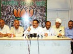 page5-1 BJP leaders at a press conference at Jammu on Thursday.