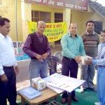 Winner of Painting Competition receiving prize from dignitaries at Jammu on Thursday.