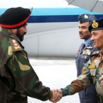 Army chief Gen Bikram Singh being received by GOC 26 Infantry Div Maj Gen Ashwani Kumar in Jammu on Saturday.