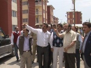 Chief Secretary Mohammad Iqbal Khanday inspecting newly constructed block of IT at Civil Secretariat on Saturday.