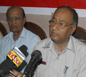 JKTUC president, Subash Chander Sharma addressing press conference in Jammu. -Excelsior/ Rakesh