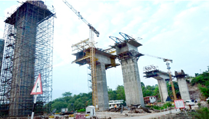 Work in progress on Balance Cantilever near Jhajjar Kotli on Jammu-Udhampur National Highway.