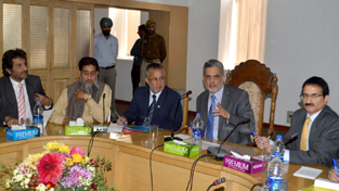 Chairman & CEO J&K Bank, Mushtaq Ahmad interacting with KEA at Srinagar on Saturday.