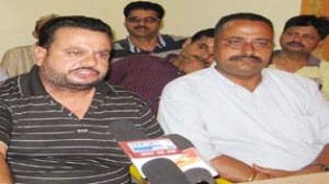 MEF president, Sushil Kumar Sudan addressing reporters at Jammu on Saturday. -Excelsior/Rakesh