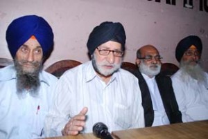 SAD leader Jaspal Singh Mangal addressing press conference at Jammu on Monday. —Excelsior/Rakesh