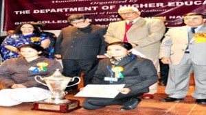 Governor N N Vohra and other dignitaries with winners of Declamation Contest.