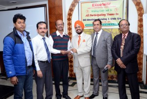 (From left to right) Sanjith Dutta, Chandan Shahi, KM Prashanth of NTPC receiving 1st prize from HS Paul, President Kailash Arora - Hony. Secy. K K Malhotra - Hony. Treasurer of DAC at Advertising Marketing & Media Quiz.