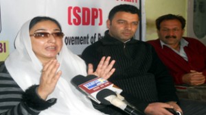 SDP leader Dr Darakshan Andrabi addressing press conference at Jammu on Monday.  -Excelsior/ Rakesh 