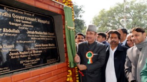 Union Minister for Health & Family Welfare Ghulam Nabi Azad laying foundation stone of Rajiv Gandhi Hospital at Jammu on Saturday.