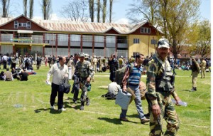Polling staff inspecting the Electronic Voting Machines (EVMs) ahead of election in Anantnag seat. -Excelsior/ Sajad Dar