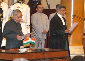 President Pranab Mukherjee during a swearing-in-ceremony of Justice Rajendra Mal Lodha as the Chief Justice of the Supreme Court of India at Rashtrapati Bhavan, New Delhi on Sunday. (UNI)