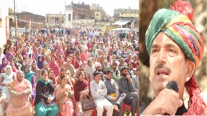 Union Health Minister Ghulam Nabi Azad addressing public rally in Kathua on Monday. 	-Excelsior/Magotra