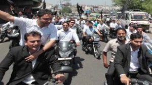 Lawyers taking out rally at Jammu on Tuesday-Excelsior/Rakesh