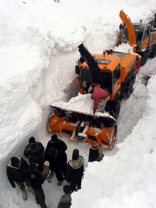 Men and machinery busy in ‘snow clearance’ operation at Machoyi in Kargil.