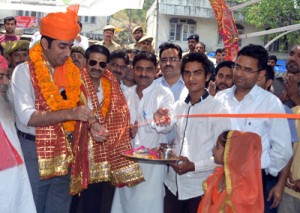 Dr Shahid Iqbal Choudhary, DDC Reasi inaugurating three day mela on Thursday.