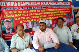 Backward Classes leaders at a press conference at Vijaypur on Sunday. -Excelsior/Gautam
