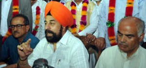 Senior BJP  leader R P Singh addressing party workers at Srinagar. -Excelsior/Amin War