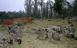 Troops during search operation at Zaloora in Sopore. —Excelsior/Aabid Nabi