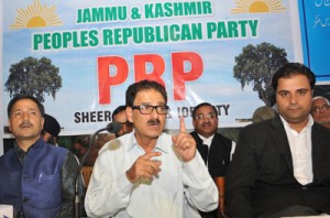 Members of civil society launching People's Republican Party (PRP) during a press conference in Srinagar, on Saturday.  -Excelsior/Amin War