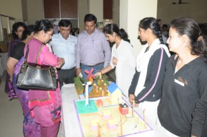 Students displaying models during Star College External Advisory Committee meet organised by GCW, Parade.