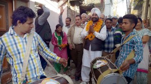 Congress candidate for Jammu West, Surinder Singh Shingari during his door-to-door campaign at Talab Tillo, Jammu on Sunday.