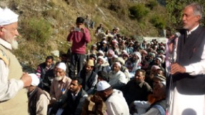 NC candidate from Darhal constituency, Choudhary Liaqat Ali, addressing a public meeting at Khoriwali in Rajouri.