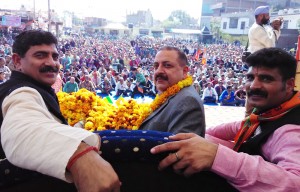 BJP leaders during poll rally at Udhampur on Friday. —Excelsior/Pawan