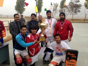 Players of Addiction Club posing for a group photograph.