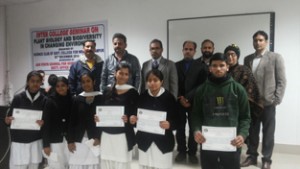 Winners receiving prizes during seminar organized by GCW Udhampur.