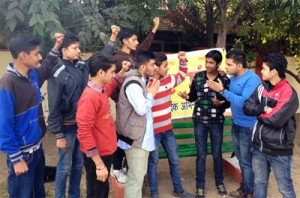 A scene from the play ‘Vote Hai Sadda Haq’, presented by Nat Manch in its Tuesday Series at Talab Tillo. 