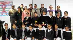 Winners posing along with dignitaries at GCW Udhampur.