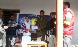 Winners of chess tourney being felicitated at GDC Budhal.