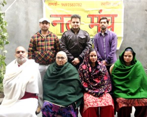 Nat Manch artists posing for group photograph after electing new members.