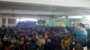 Former MLA and JKNPP president, Balwant Singh Mankotia addressing party workers at Udhampur.