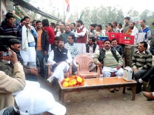 JKNPP chairman and MLA, Harshdev Singh, addressing a public meeting in Nagrota constituency.