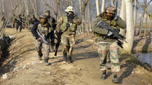 Para-Commandos in action during encounter at Silkote in Kupwara on Thursday. -Excelsior/Aabid Nabi
