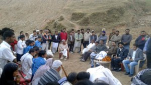 PDP candidate AS Reen addressing public meeting in Gandhi Nagar.