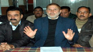 State president, JKNTUF, Mohd Gafoor Dar alongwith other office bearers addressing media persons at Jammu.-Excelsior/Rakesh