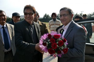 JNU VC being received at CUJ.