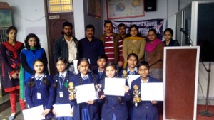 Winner of symposium posing for a group photograph on Monday.