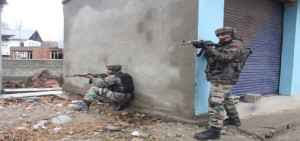 Army jawans during action in Shopian on Wednesday.—Excelsior/Younis Khaliq