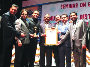 Office bearers of J&K Branch of ICAI receiving award.