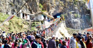 Holy cave of Shiv Khori