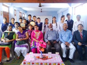 Climbers posing along with office bearers of the Association during concluding ceremony of IMF Metro Programme on Friday.