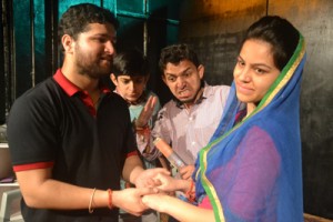 A scene from the play 'Hawa Hawai' presented at Natrang Theatre Festival.