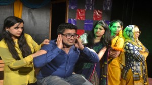 A scene from the play ‘Man who married a dumb wife’ staged at Natrang studio.