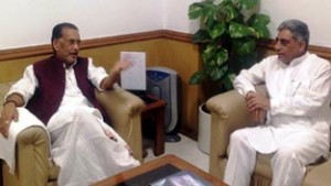 Minister for Agriculture, Ghulam Nabi Lone Hanjura and Union Agriculture Minister Radha Mohan Singh in a meeting at New Delhi.