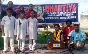 Artists of BLSKS staging musical play ‘Gau-Dhan’ at Durga Bhawan, Janipur in Jammu.